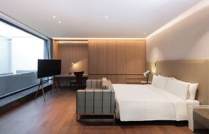 InterContinental Shanghai Jing An Ser Apt by IHG