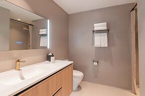 InterContinental Shanghai Jing An Ser Apt by IHG