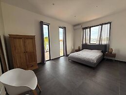 Villa Milamor Curacao - Harmonie, Grote Berg