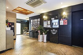 FILM37.2HOTEL