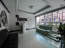 Green Hotel
