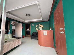 Green Hotel