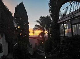 Suite H la ermita