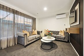 Aroha Motel