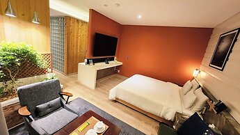 Polo Hotel