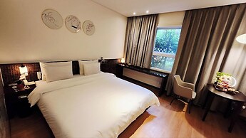 Polo Hotel
