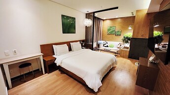 Polo Hotel