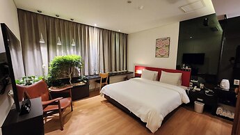 Polo Hotel