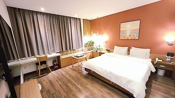 Polo Hotel