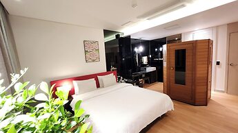 Polo Hotel