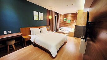 Polo Hotel
