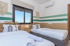 Glow Studios & Apartments in Batroun