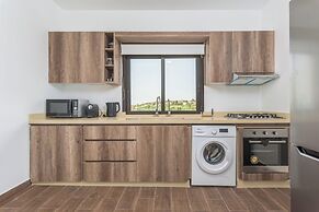 Glow Studios & Apartments in Batroun