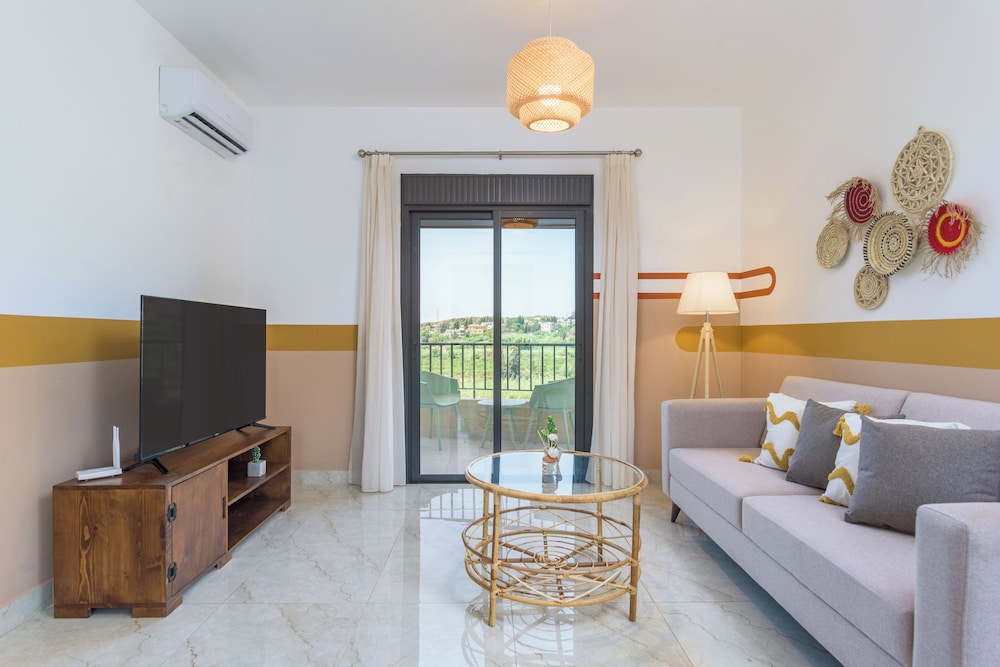 Glow Studios & Apartments in Batroun