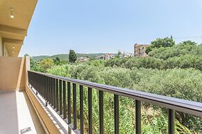 Glow Studios & Apartments in Batroun
