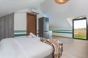 Glow Studios & Apartments in Batroun
