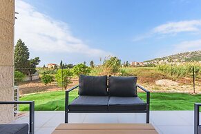 Glow Studios & Apartments in Batroun