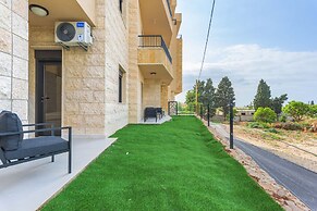 Glow Studios & Apartments in Batroun
