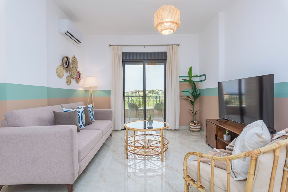 Glow Studios & Apartments in Batroun
