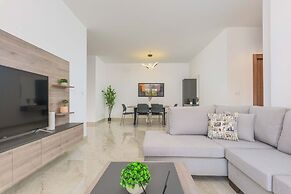 Glow Studios & Apartments in Batroun