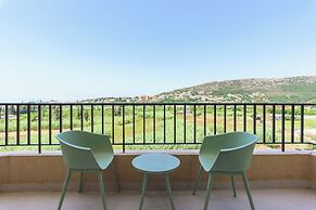 Glow Studios & Apartments in Batroun