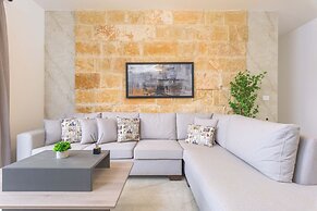 Glow Studios & Apartments in Batroun