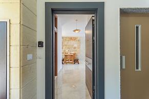 Glow Studios & Apartments in Batroun