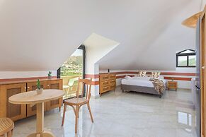 Glow Studios & Apartments in Batroun