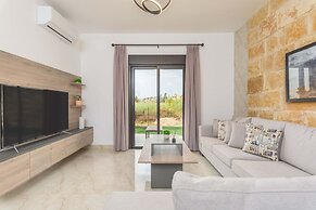 Glow Studios & Apartments in Batroun