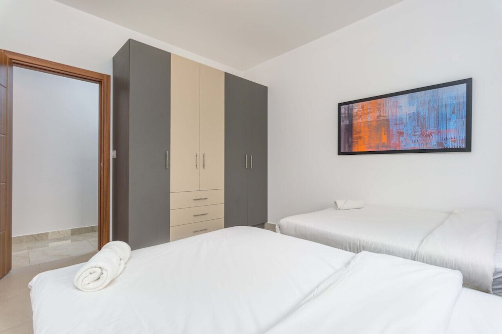 Glow Studios & Apartments in Batroun