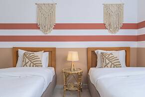 Glow Studios & Apartments in Batroun