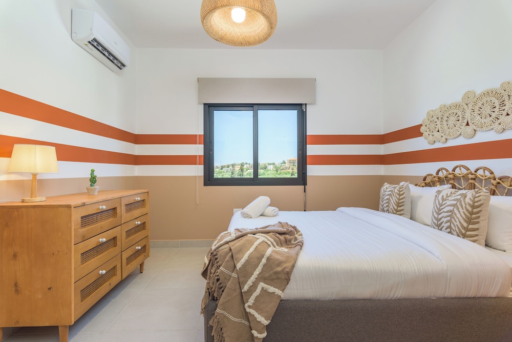 Glow Studios & Apartments in Batroun