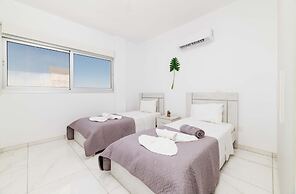 Elite Blu Heights Villa