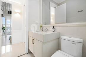 Artika by Kozystay - Kemang