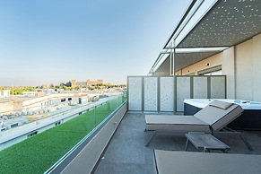 Philia Center Suites