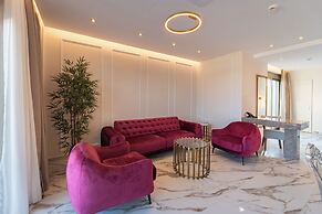 Philia Center Suites