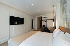 Philia Center Suites