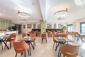 Philia Center Suites