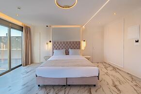 Philia Center Suites