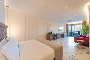 Philia Center Suites