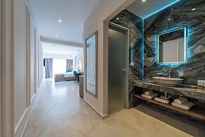 Philia Center Suites