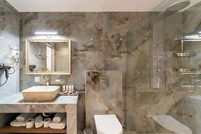 Philia Center Suites
