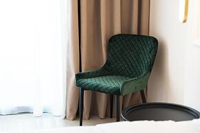 Philia Center Suites