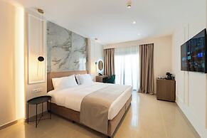 Philia Center Suites