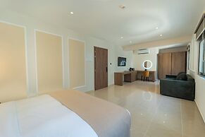 Philia Center Suites