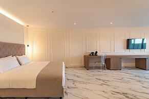 Philia Center Suites