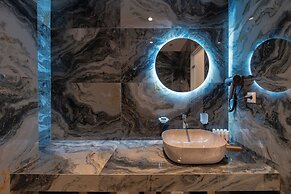 Philia Center Suites