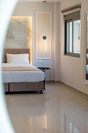 Philia Center Suites