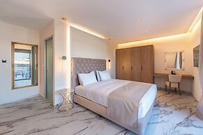 Philia Center Suites
