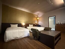 Lisa motel